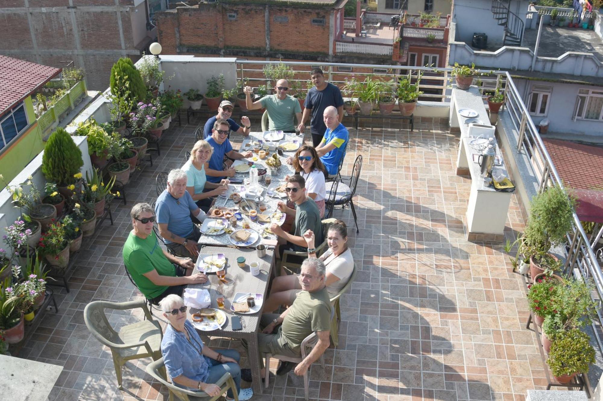 Shine Homestay Famille Francophone - Shine Home And Apartment Κατμαντού Εξωτερικό φωτογραφία